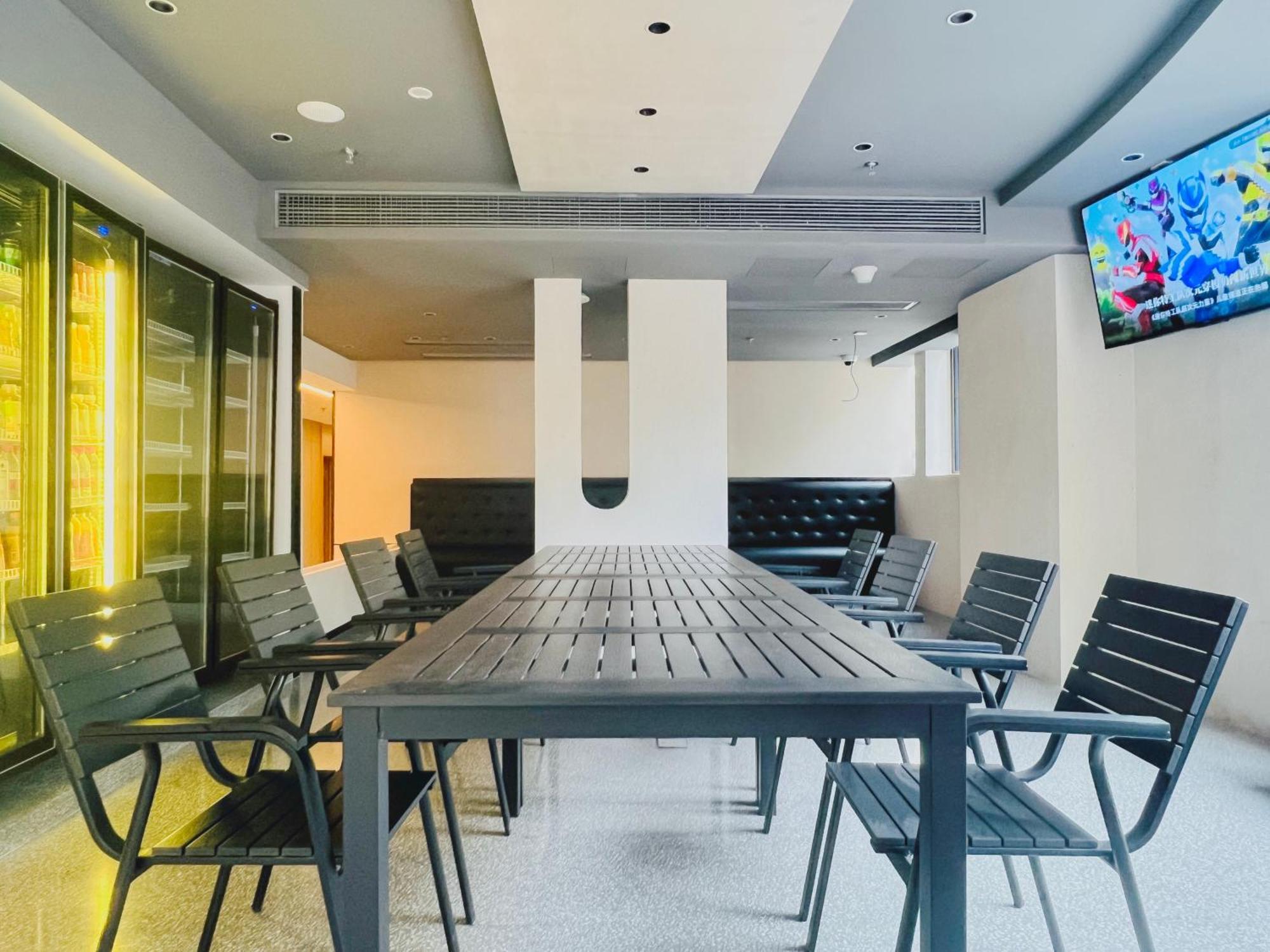Dayin Garden Hotel -Near People'S Square & Nanjing Road-Large Social Area -Bar -Cafe -Gym -Free Laundry Luggage Storage -24H Front Desk-English Service Shanghai Exterior photo